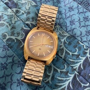 Vintage Bulova Gold Tone Men's Watch